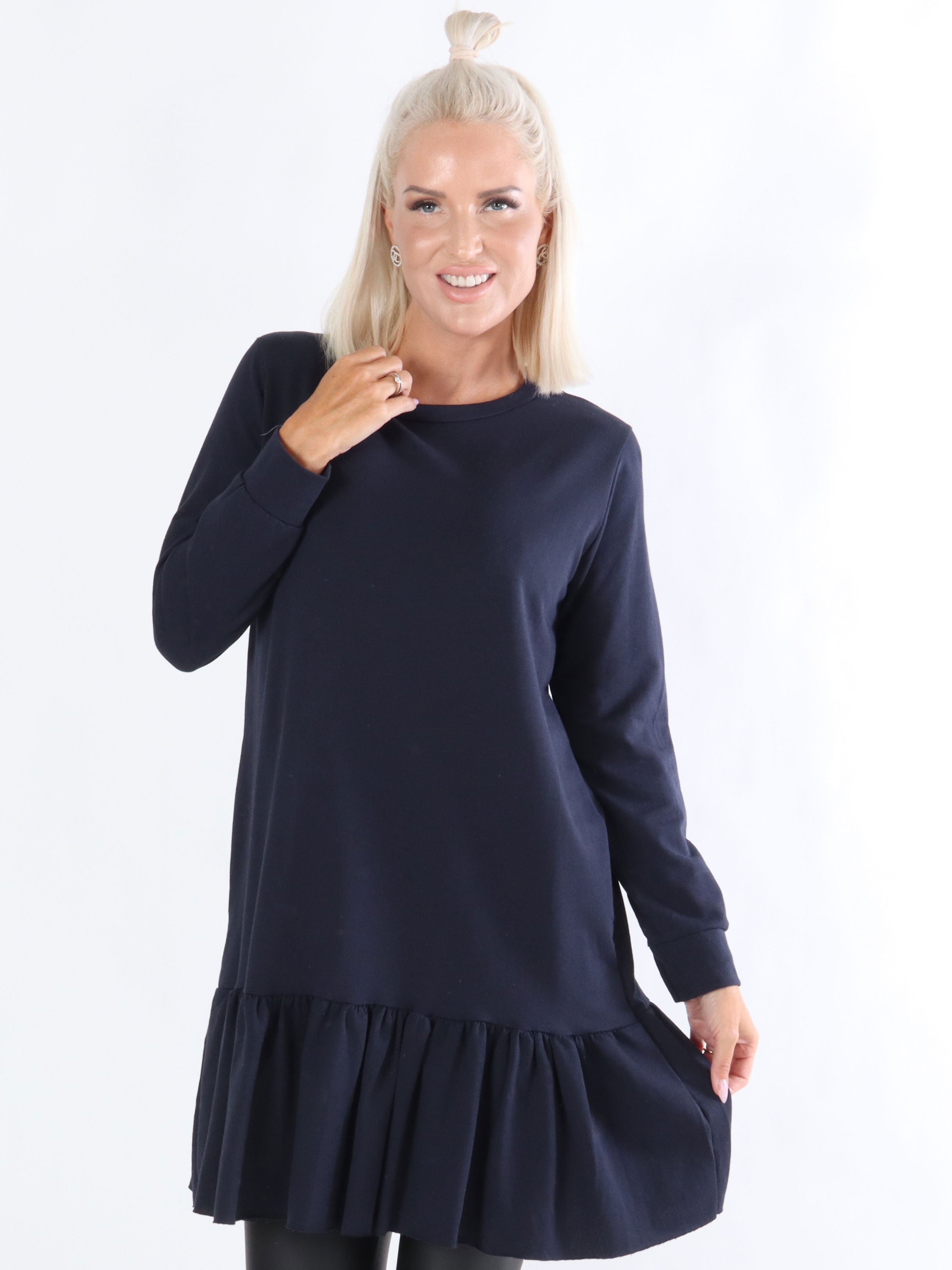 My - Armégrön joggingklänning med volangkant